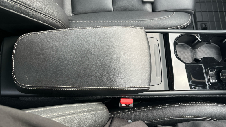 Volvo Xc40 P8 Recharge 300kW 78kWh First Edition 5dr AWD Auto Electric Estate